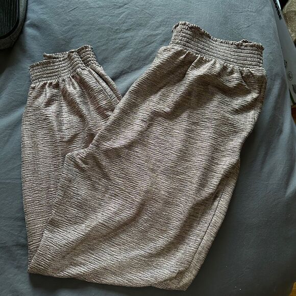 Anthropologie Melora Metallic Rose Gold Joggers Womens Size Small EUC - Picture 5 of 5